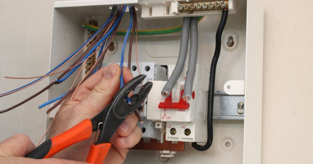 Circuitos e fiações elétricas em Florianópolis